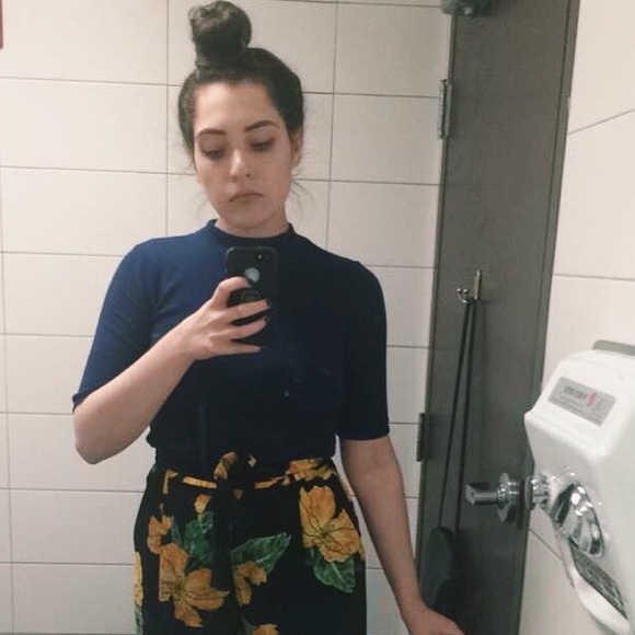 Zara Ribbed Mock Neck - Picture 5 of 5